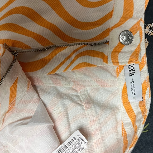 Zara Wavy Print Retro jeans - Picture 2 of 3